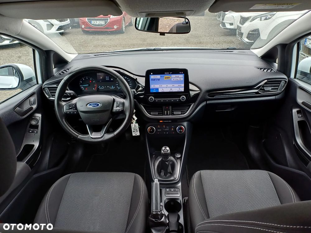 Ford Fiesta 1.1 S&S COOL&CONNECT - 23