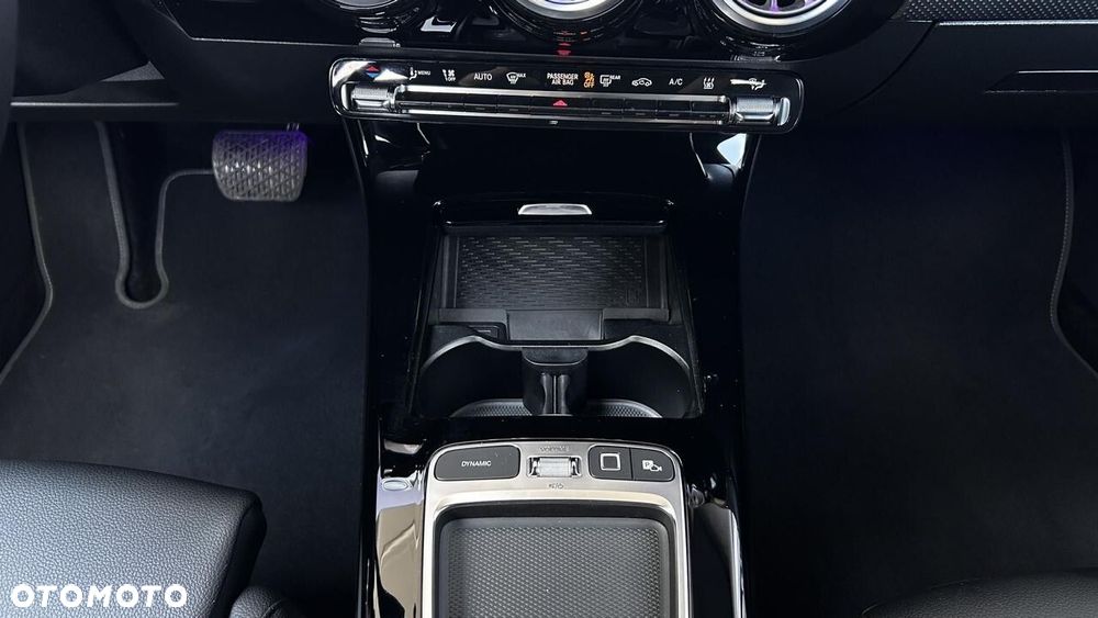 Mercedes-Benz CLA 250 e PHEV Progressive 8G-DCT - 20
