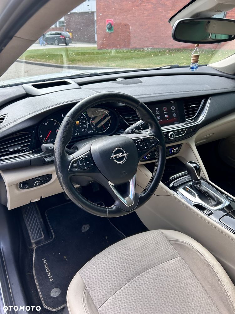 Opel Insignia 2.0 CDTI Elite S&S - 10
