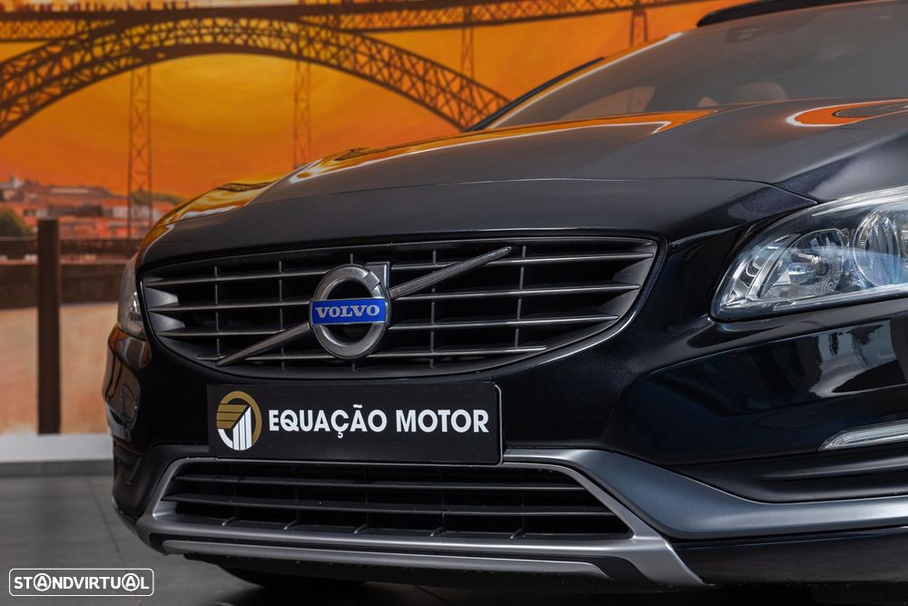 Volvo S60 Cross Country - 5