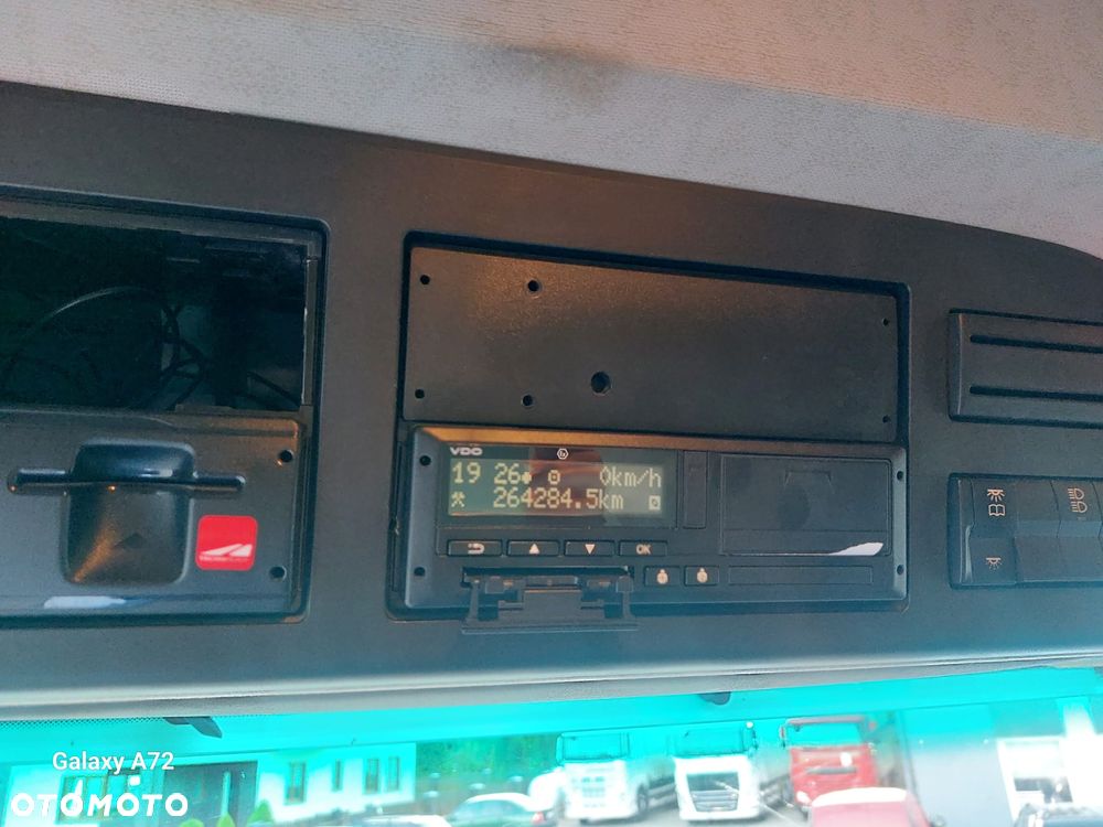 Mercedes-Benz AROCS - 24