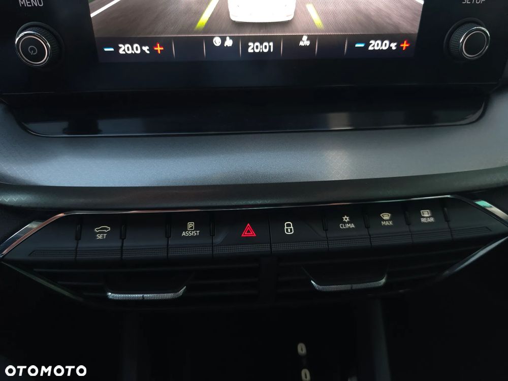 Skoda Octavia 1.5 TSI ACT Ambition - 25