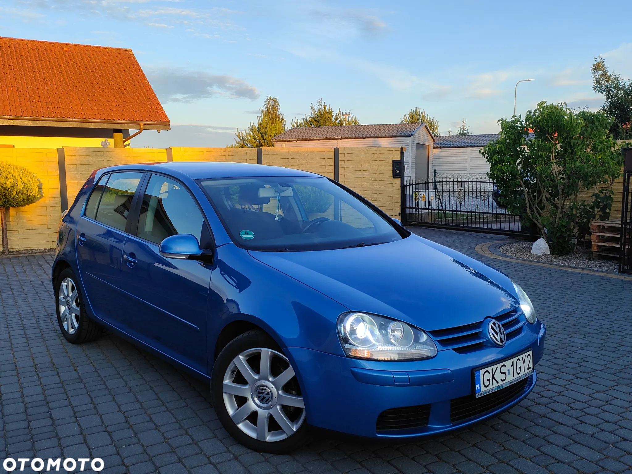 Volkswagen Golf 1.9 TDI Individual - 2