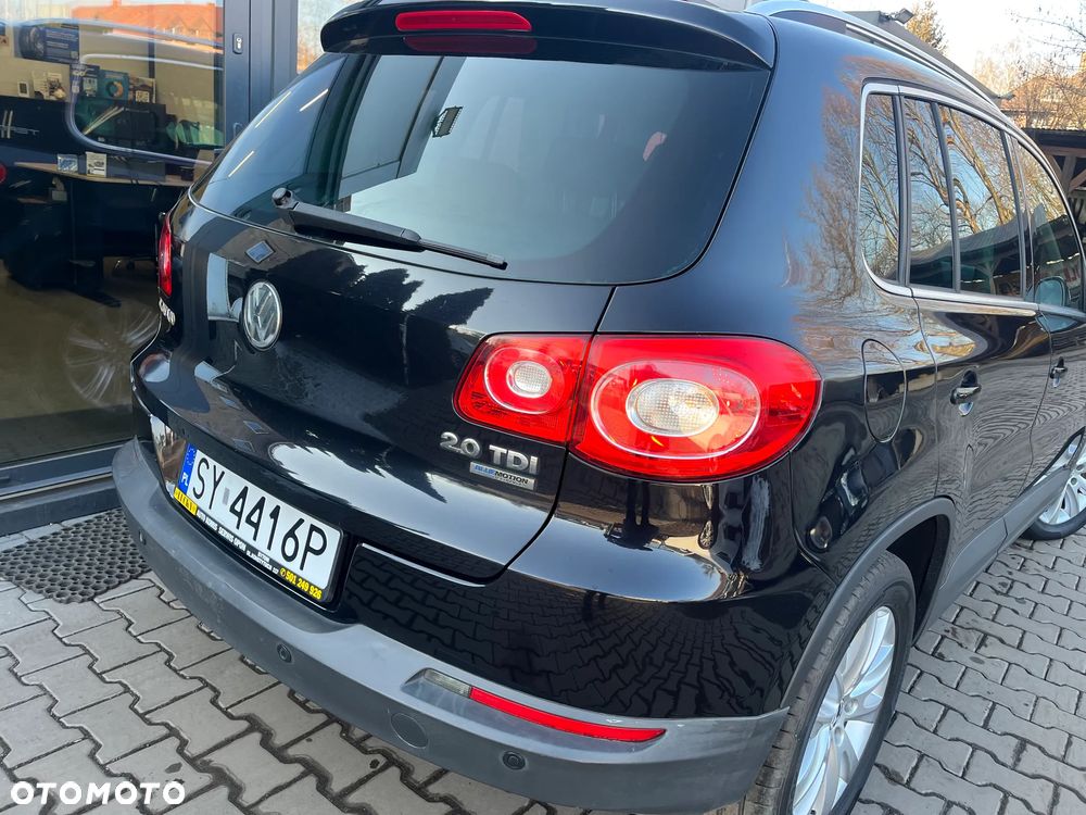 Volkswagen Tiguan 2.0 TDI DPF BlueMotion Technology Exclusive - 10