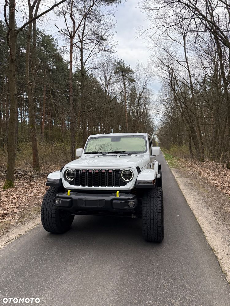 Jeep Wrangler 3.6 Unlim Sahara - 34