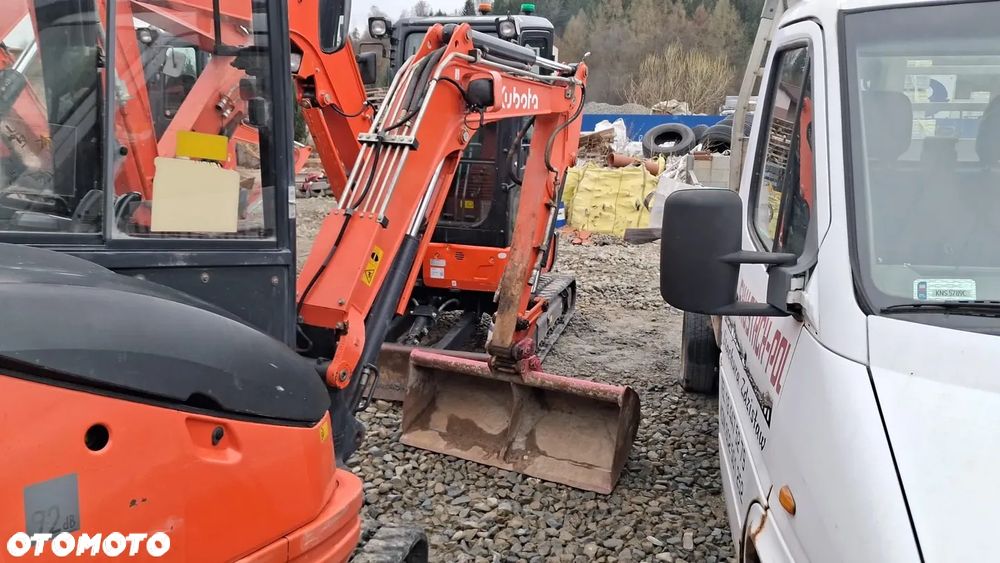 Kubota U25 - 22
