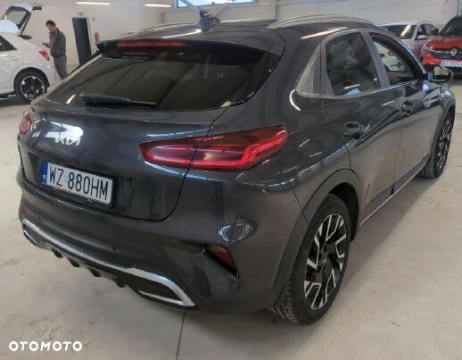 Kia XCeed - 4