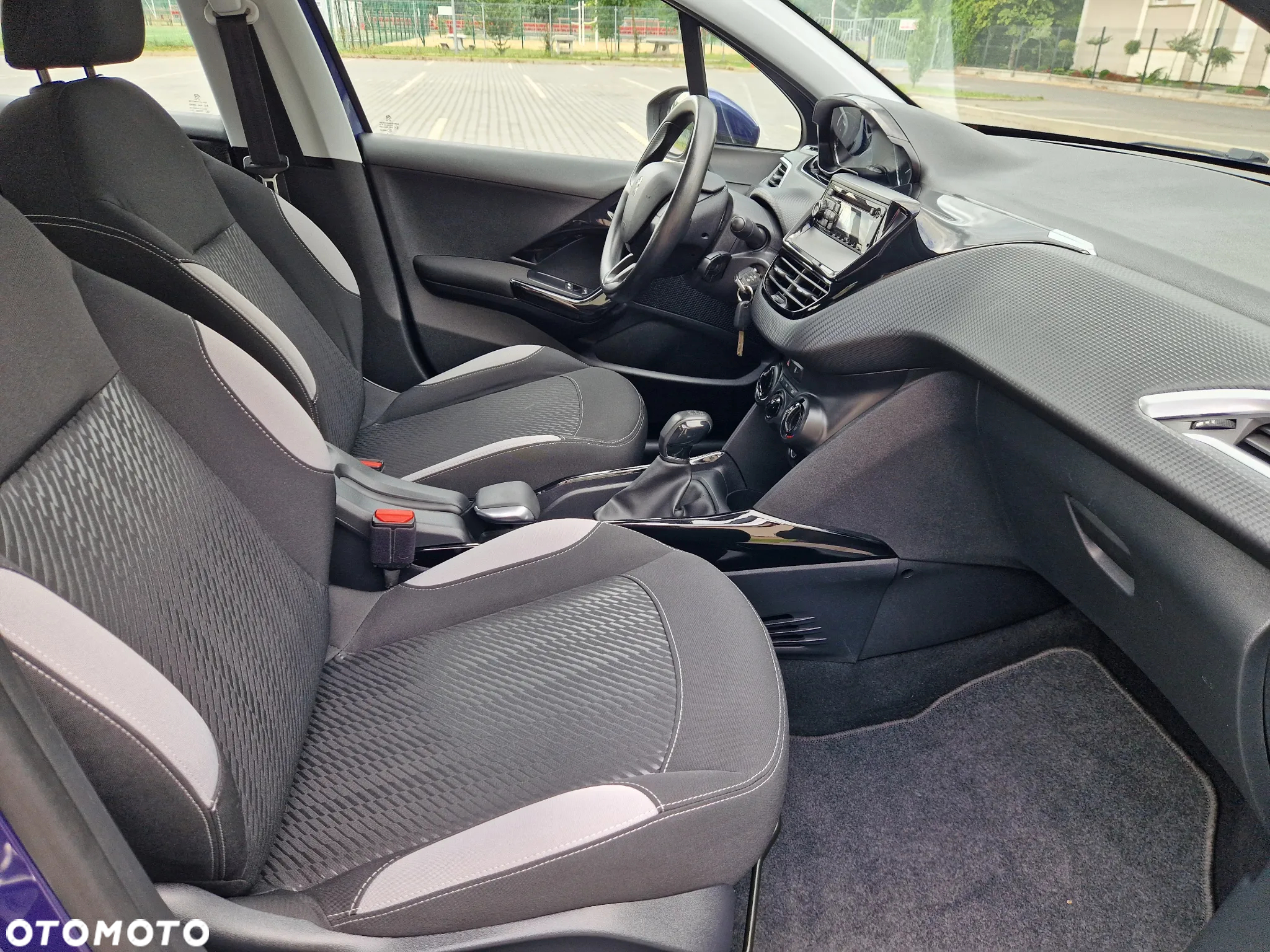 Peugeot 2008 - 24