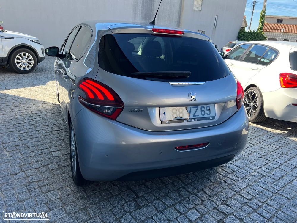 Peugeot 208 1.5 BlueHDi Signature - 17