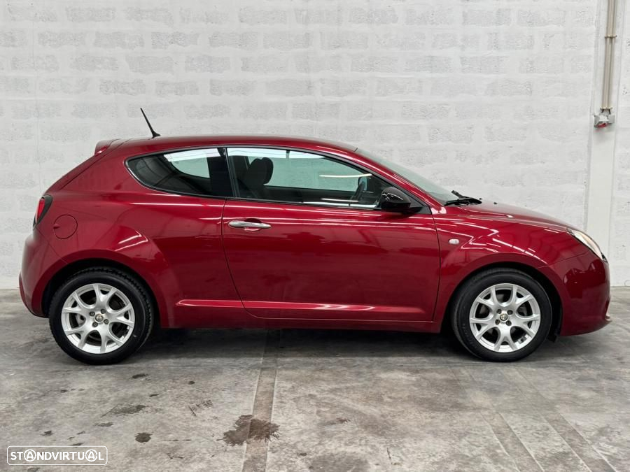 Alfa Romeo MiTo 1.3 JTD Distinctive S&S - 3