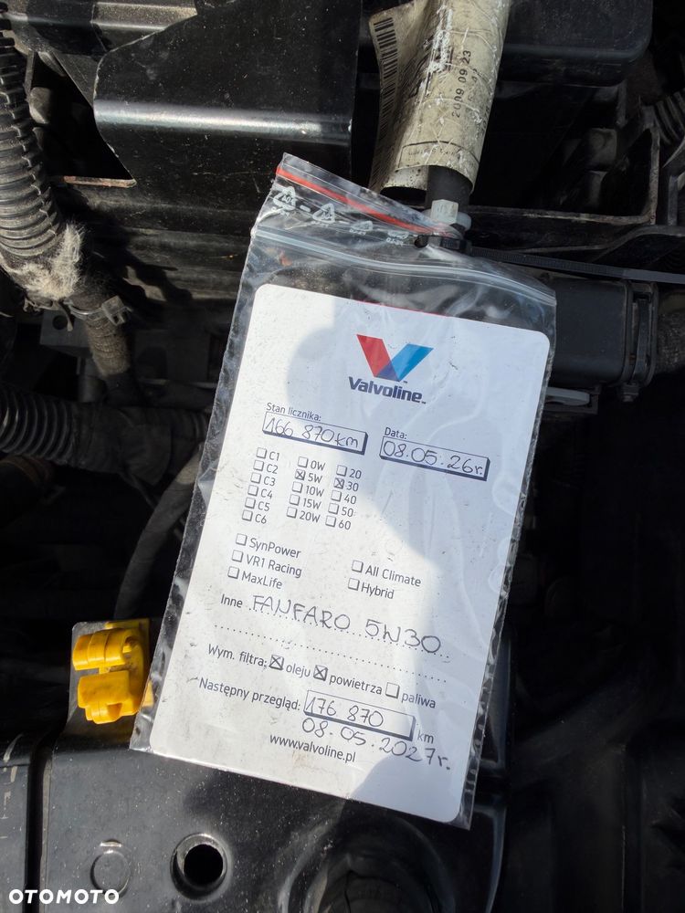 Opel Astra 1.6 Turbo - 25