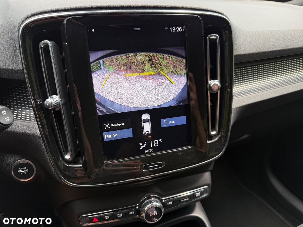 Volvo XC 40 D4 AWD Geartronic R-Design - 13