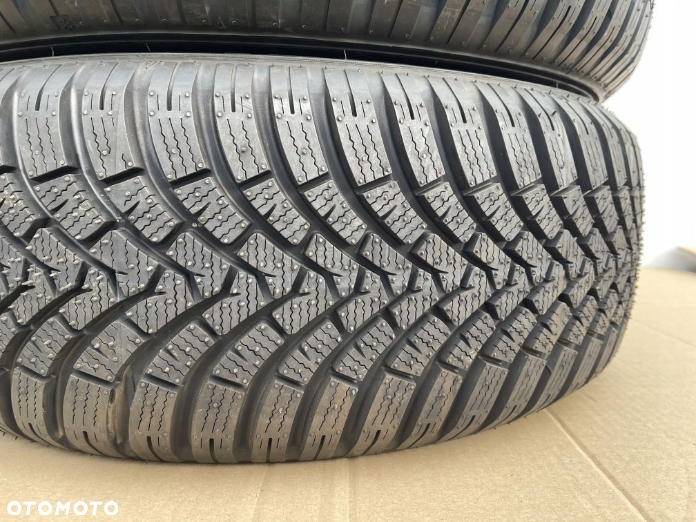 OPONY 215/60/16 99H FALKEN EUROWINTER HS01 - 3