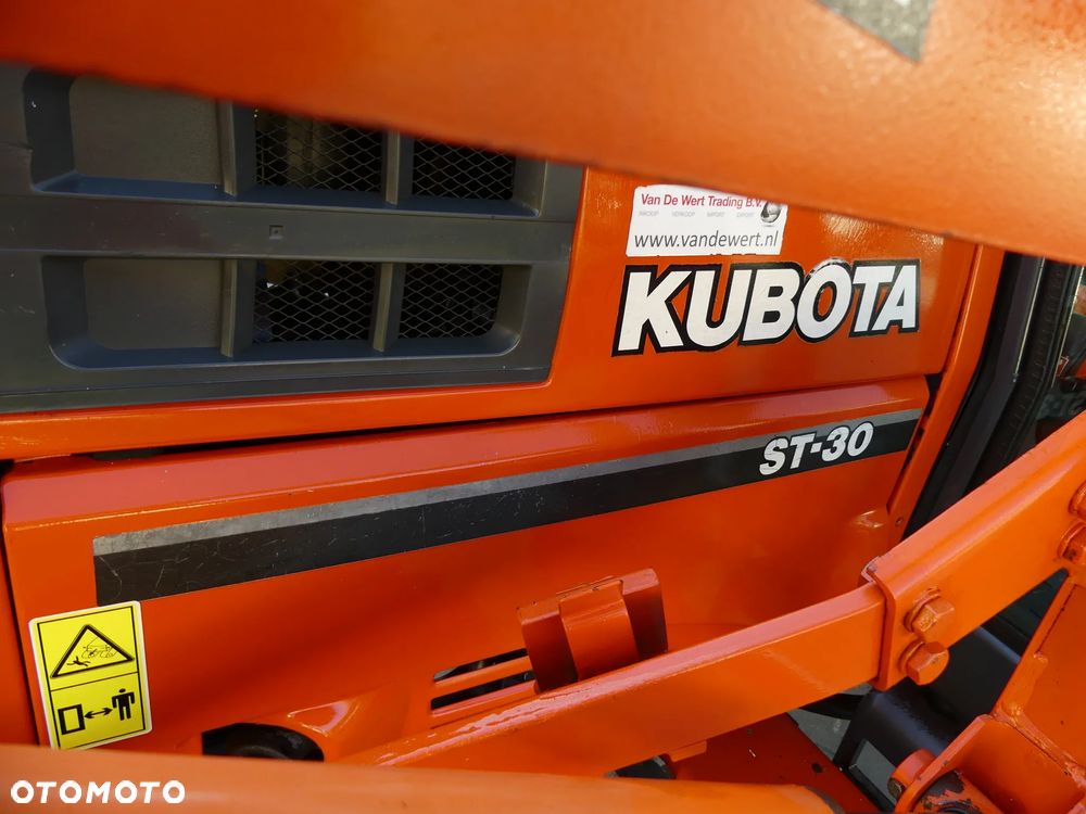 Kubota ST 30*30KM*4X4*2000r.* TUR - 27