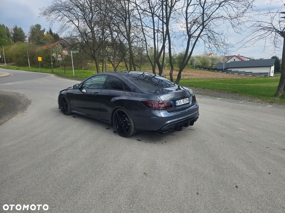 Mercedes-Benz Klasa E - 10