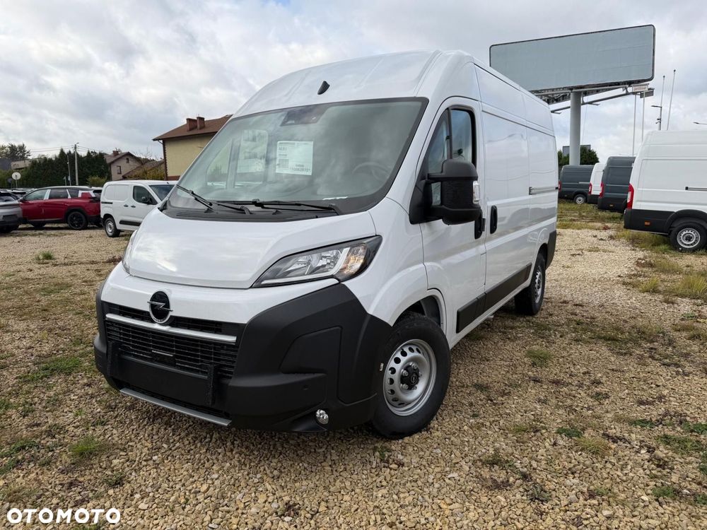 Opel Movano