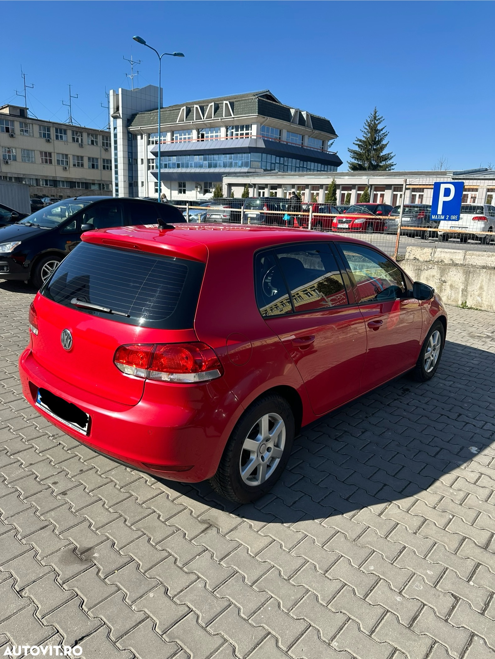 Volkswagen Golf 1.6 TDI BlueMotion Technology DPF Comfortline DSG - 8