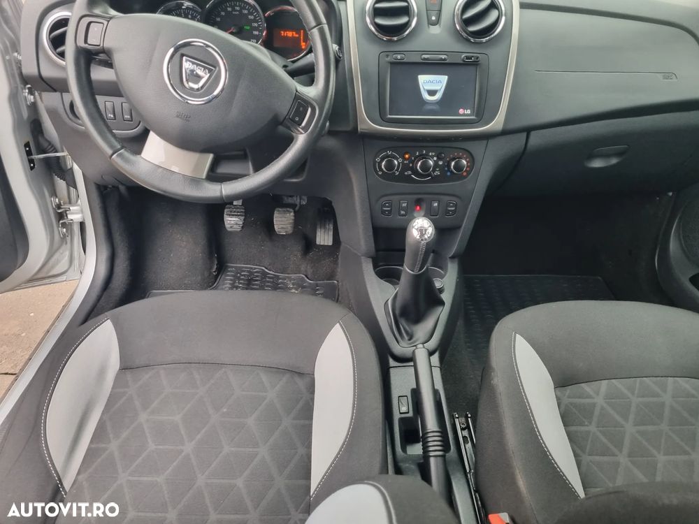 Dacia Sandero Stepway TCe 90 Prestige - 19