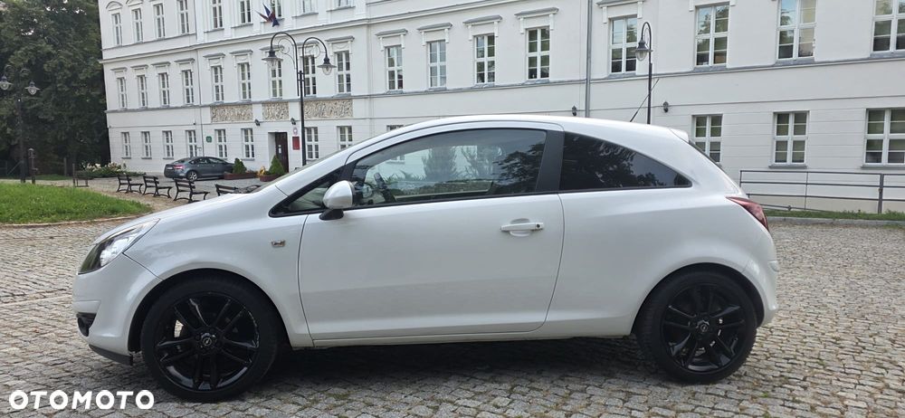 Opel Corsa 1.4 16V Color Edition - 38