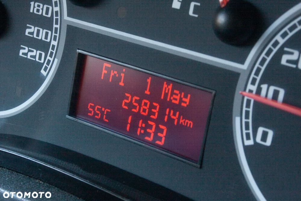 Fiat Albea 1.4 Fresh - 11