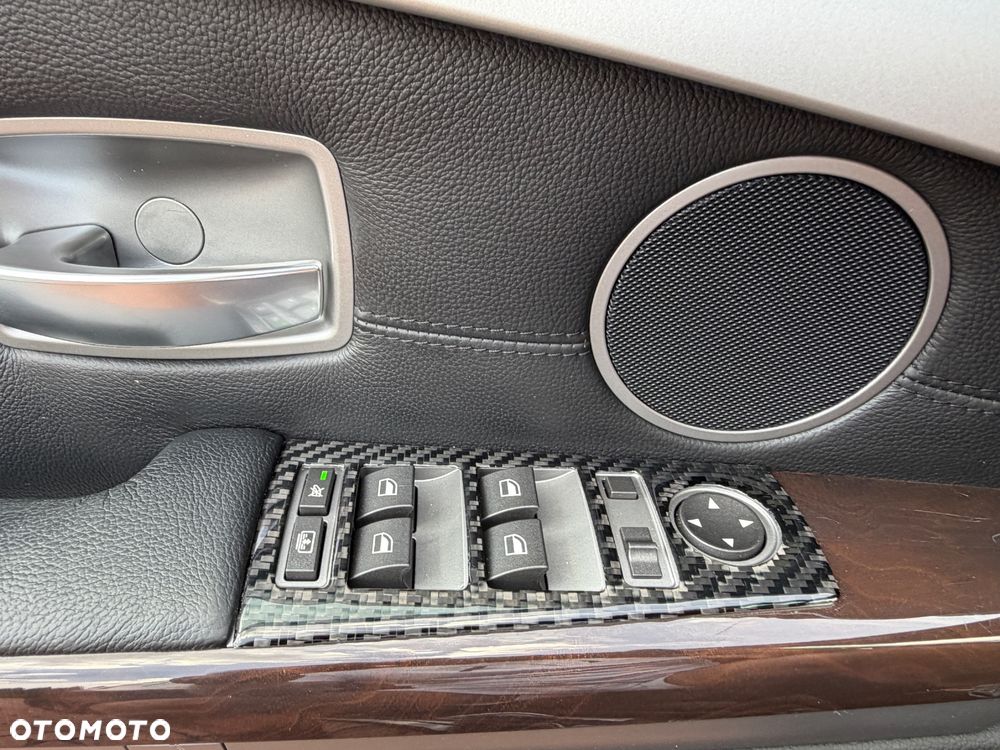 BMW Seria 7 730d - 29
