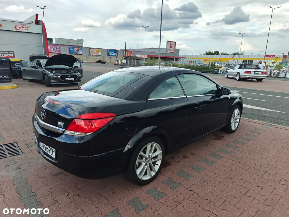 Opel Astra Twin Top 1.6 Cosmo - 9