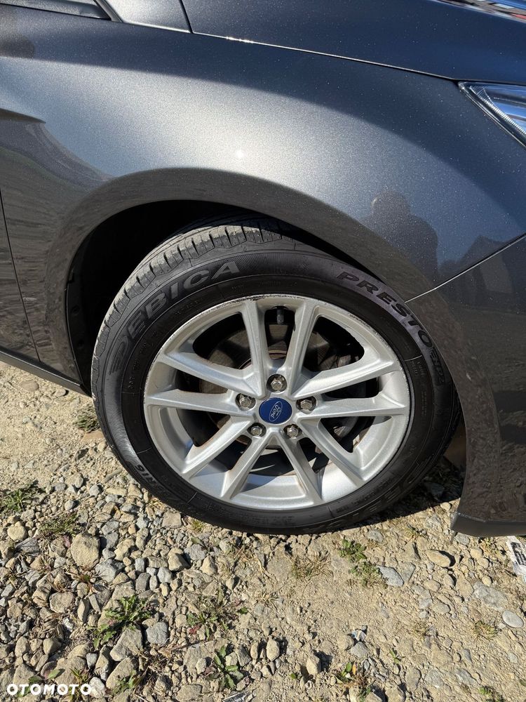 Ford Focus 1.0 EcoBoost 99g Gold X (Trend) - 25