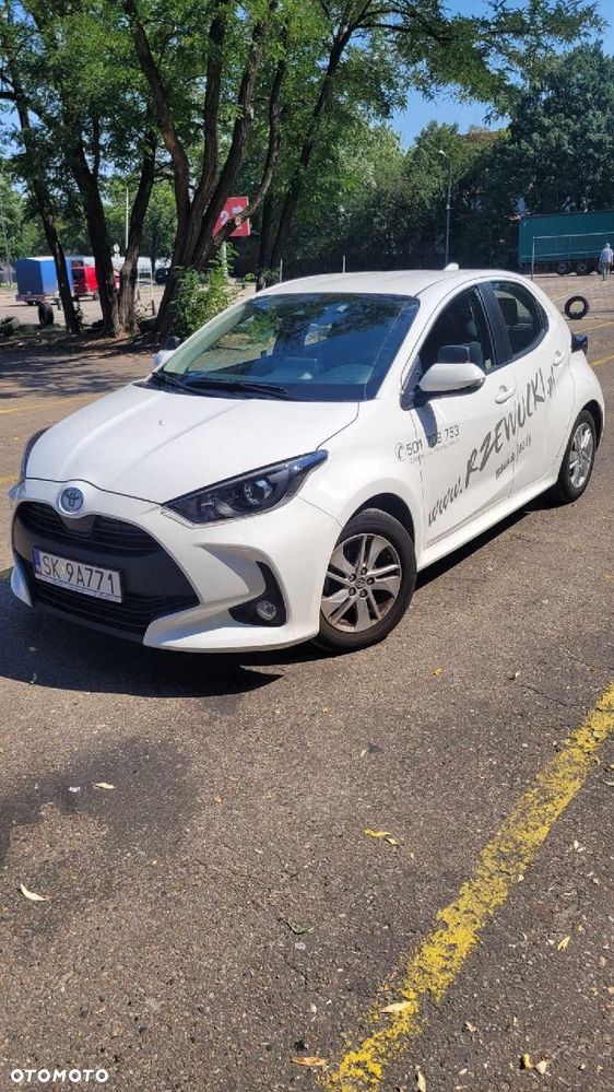 Toyota Yaris - 1