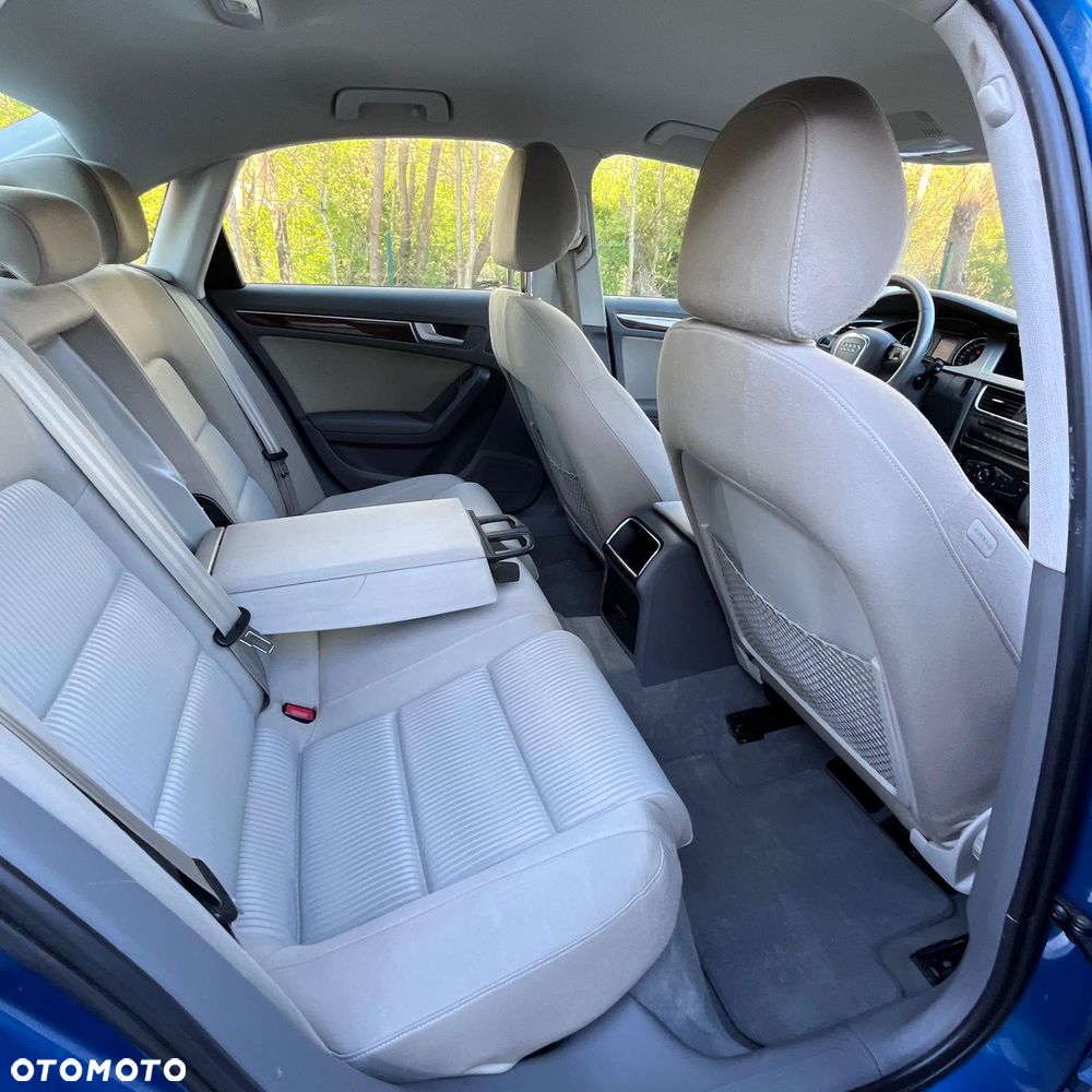 Audi A4 Limousine 2.0 TDI DPF Attraction - 13