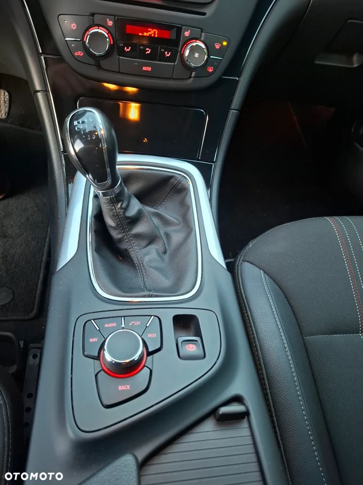 Opel Insignia 2.0 CDTI Cosmo - 15