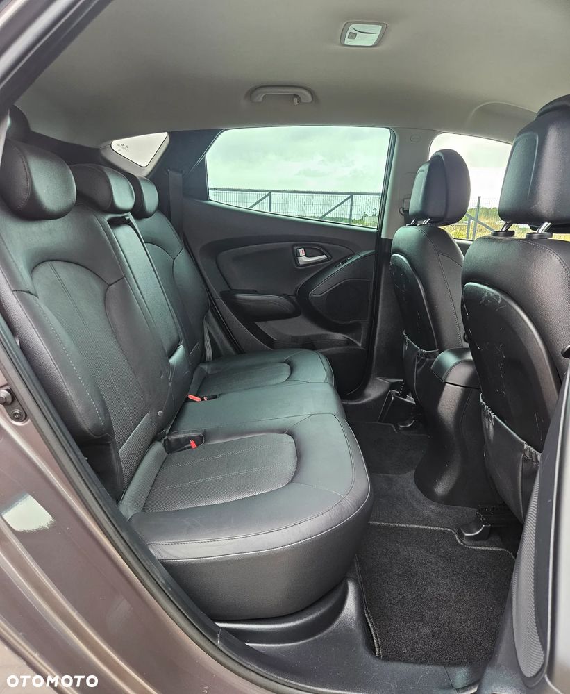 Hyundai ix35 2.0 CRDi 4WD Automatik Premium - 18
