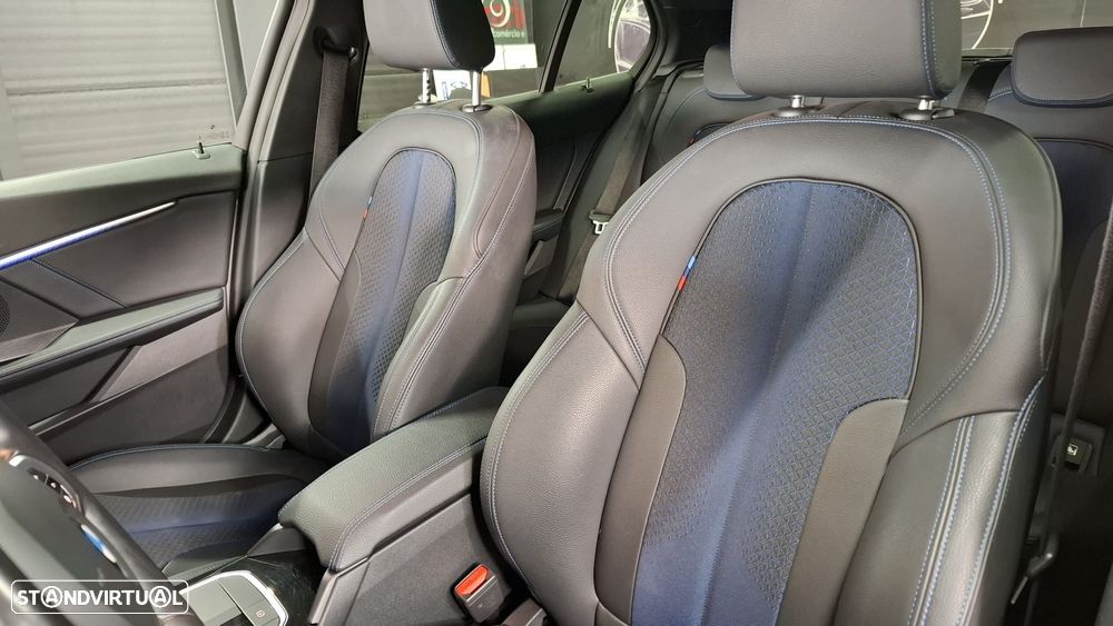 BMW 116 d Pack Desportivo M Auto - 10