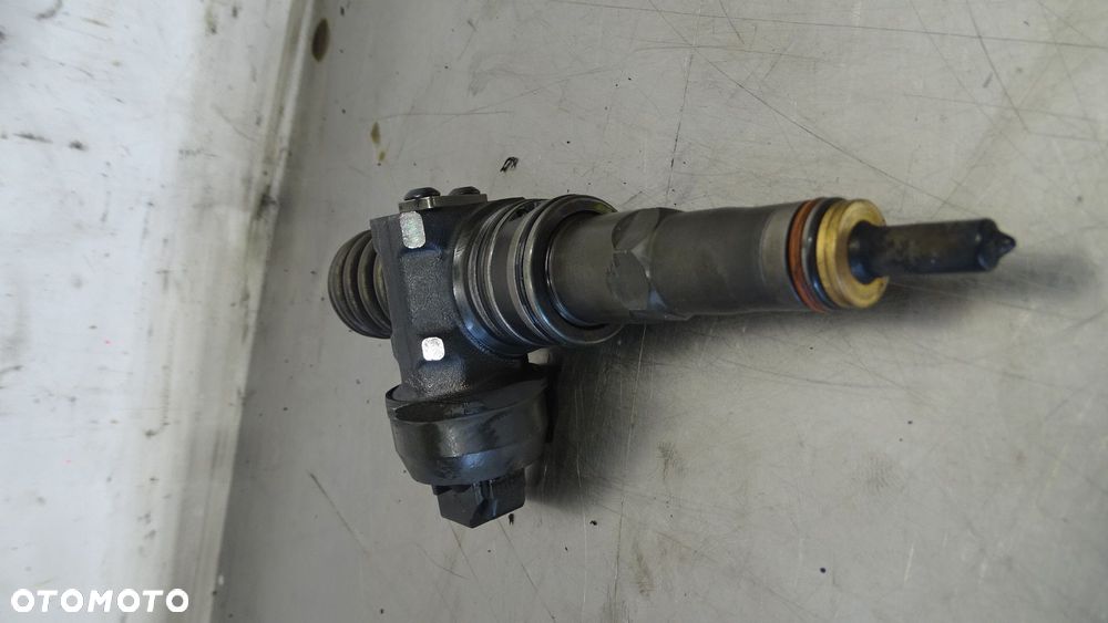 POMPOWTRYSK VOLKSWAGEN GOLF V 2.0SDI 038130073AS - 6