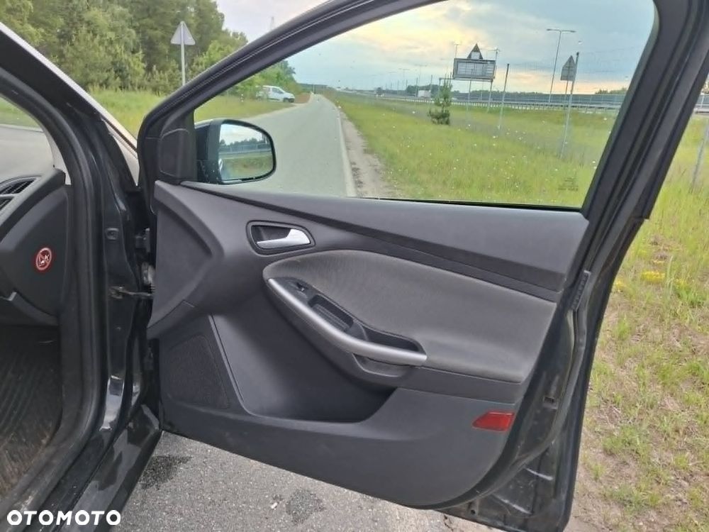 Ford Focus 1.6 TDCi Edition - 17