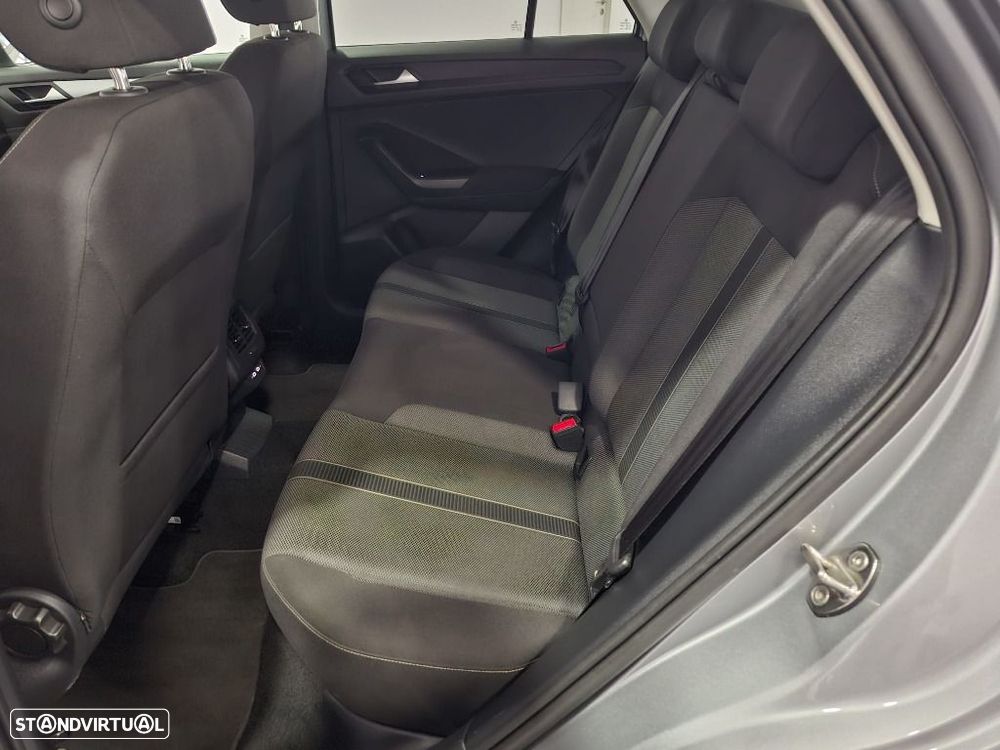 VW T-Roc 1.0 TSI Urban - 14
