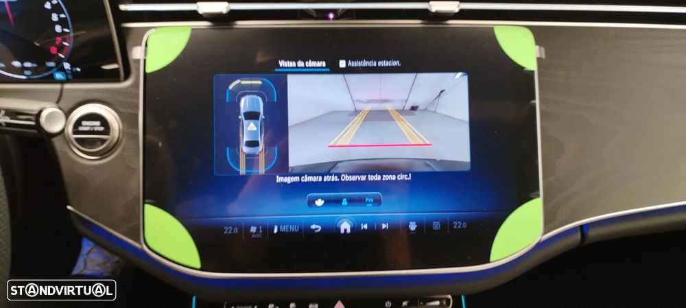 Mercedes-Benz E 300 Standard - 23