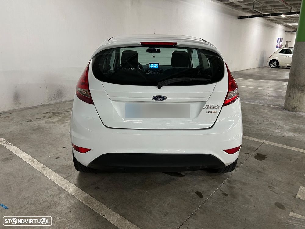 Ford Fiesta 1.4 TDCI - 4