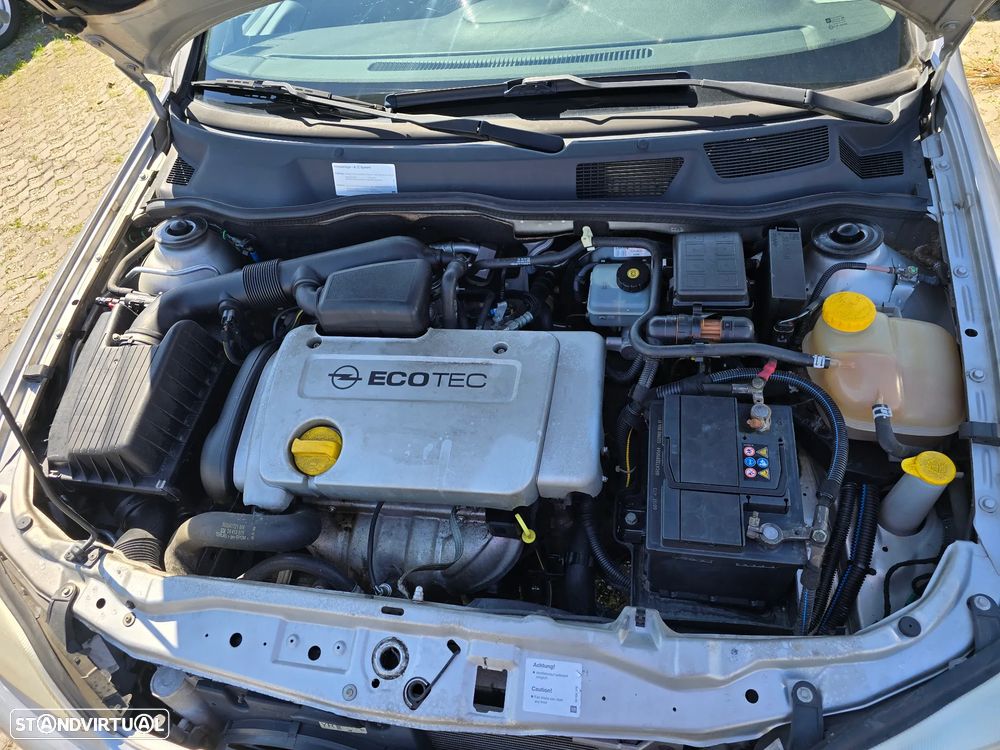 Opel Astra 1.4 Club - 8