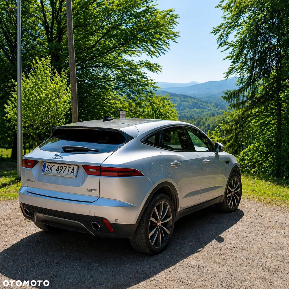 Jaguar E-Pace 2.0 i4D AWD R-Dynamic S - 11