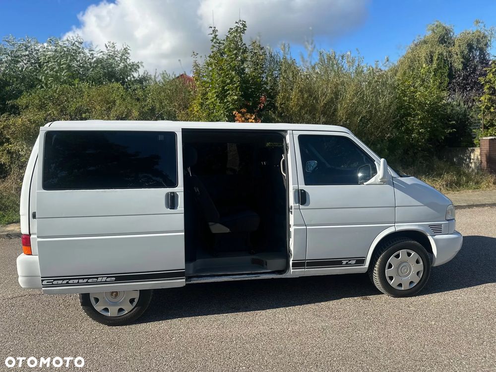 Volkswagen Caravelle TDI Basis / CL - 15
