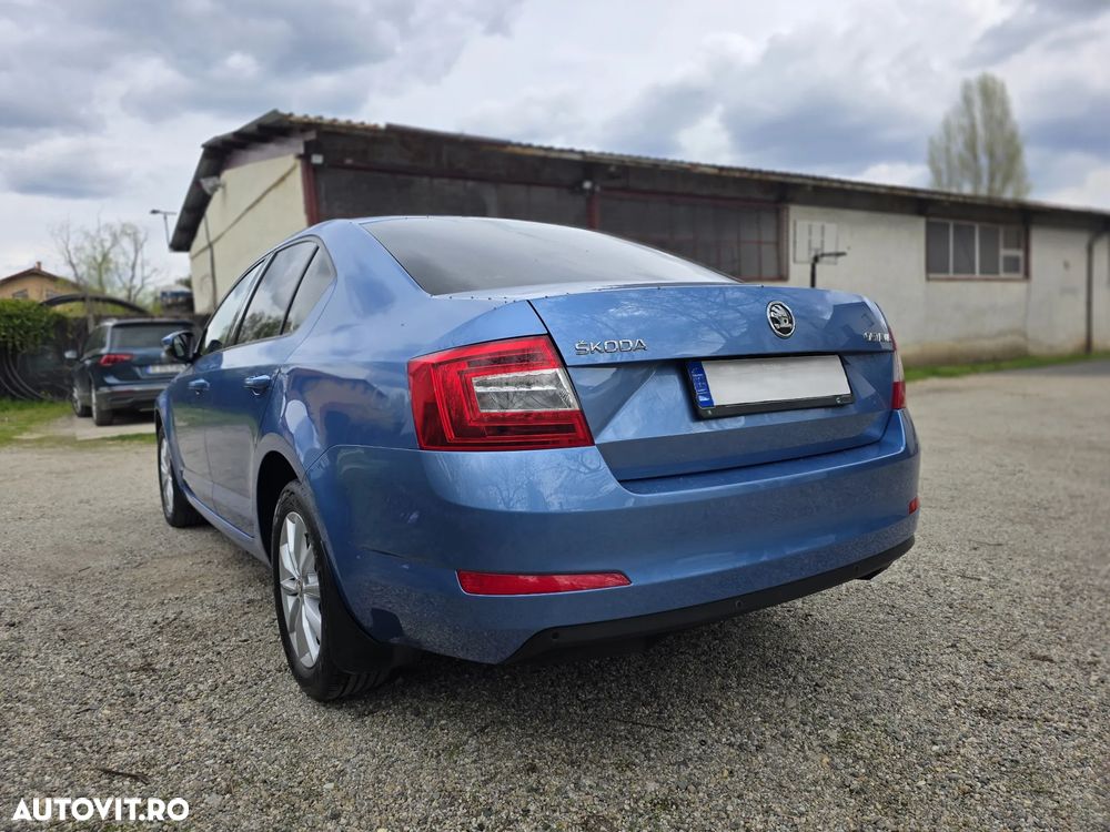 Skoda Octavia 1.6 TDI Style - 2