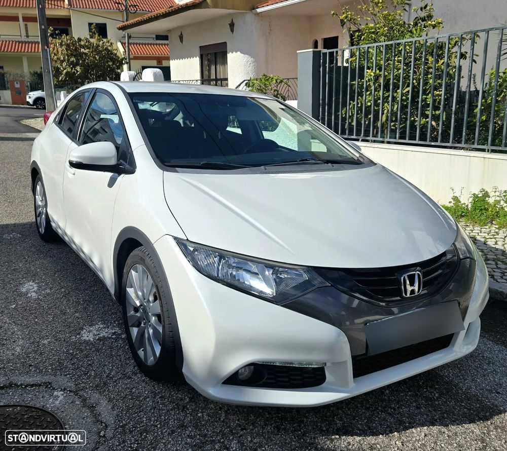 Honda Civic 1.4 i-VTEC City - 3