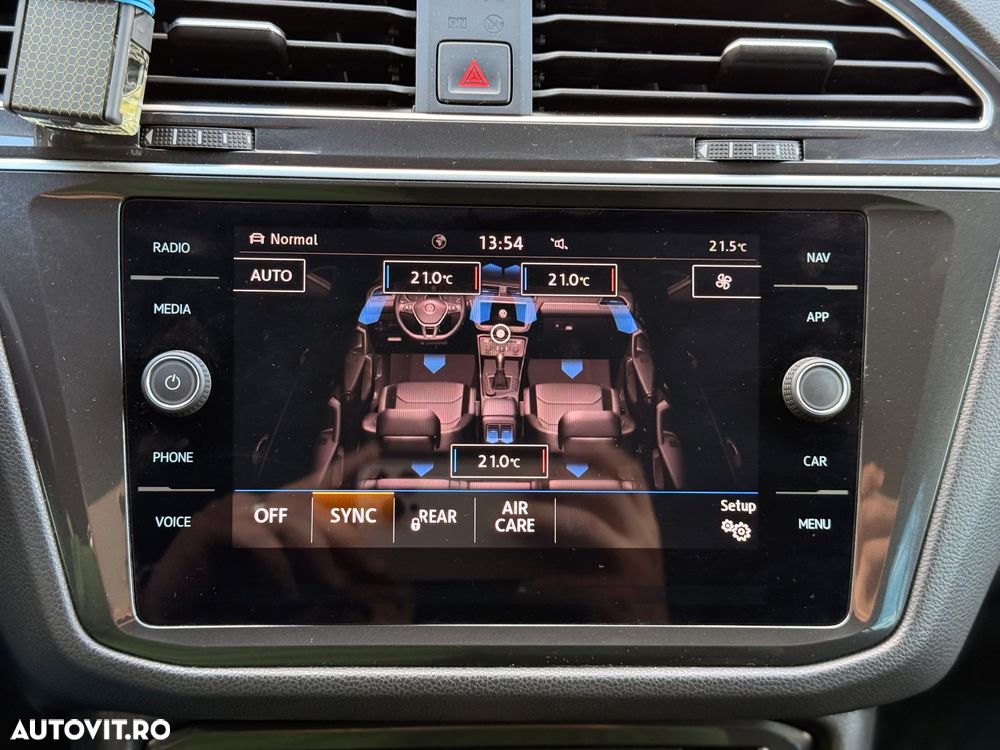 Volkswagen Tiguan 2.0 TDI DPF DSG 4Mot Highline - 29