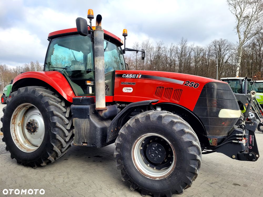 Case IH MAGNUM 250 - 6