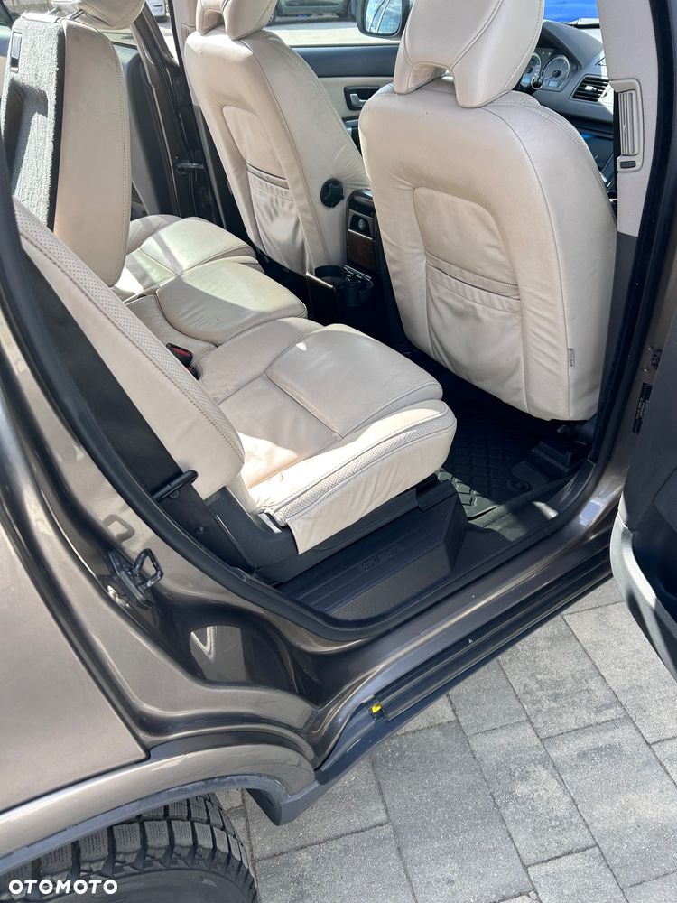 Volvo XC 90 D5 AWD Executive - 9