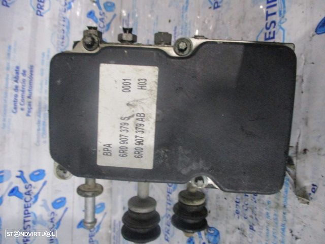 Abs 6R0614117K  0265237025  6R0907379S001 6R0907379ABH03 0265800870 SKODA FABIA 2 SW 2011 1.6TDI 90CV 5P CINZA SKODA FABIA 2 54 FASE 2 2011 1.6TDI 90CV 5P CINZENTO - 3
