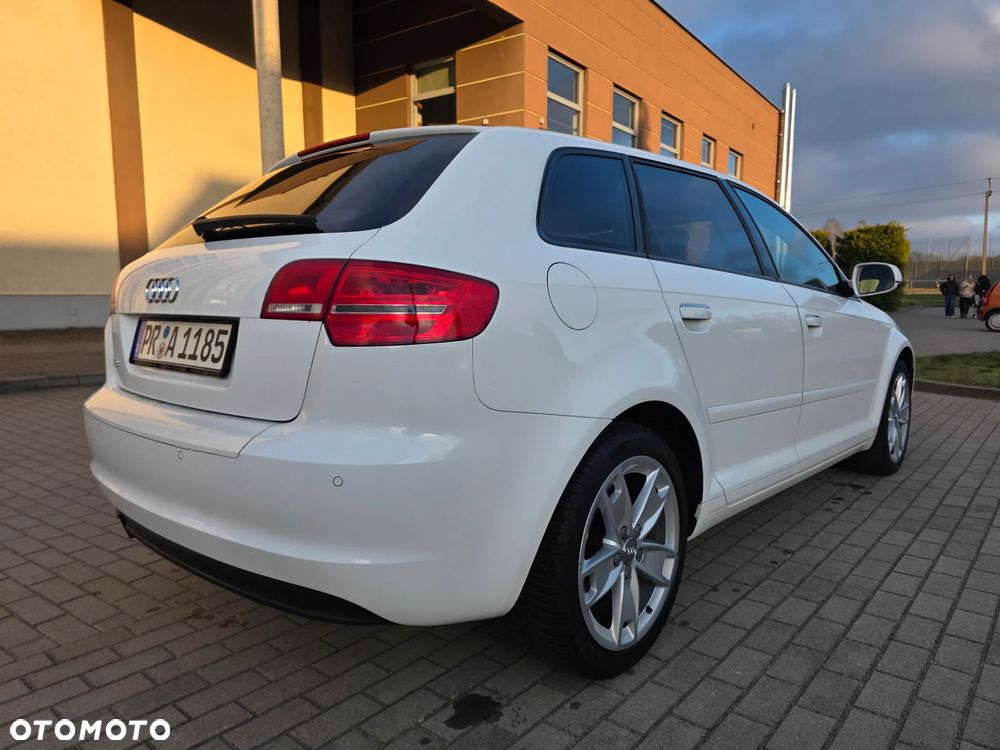 Audi A3 Sportback 1.6 Limited Edition - 11