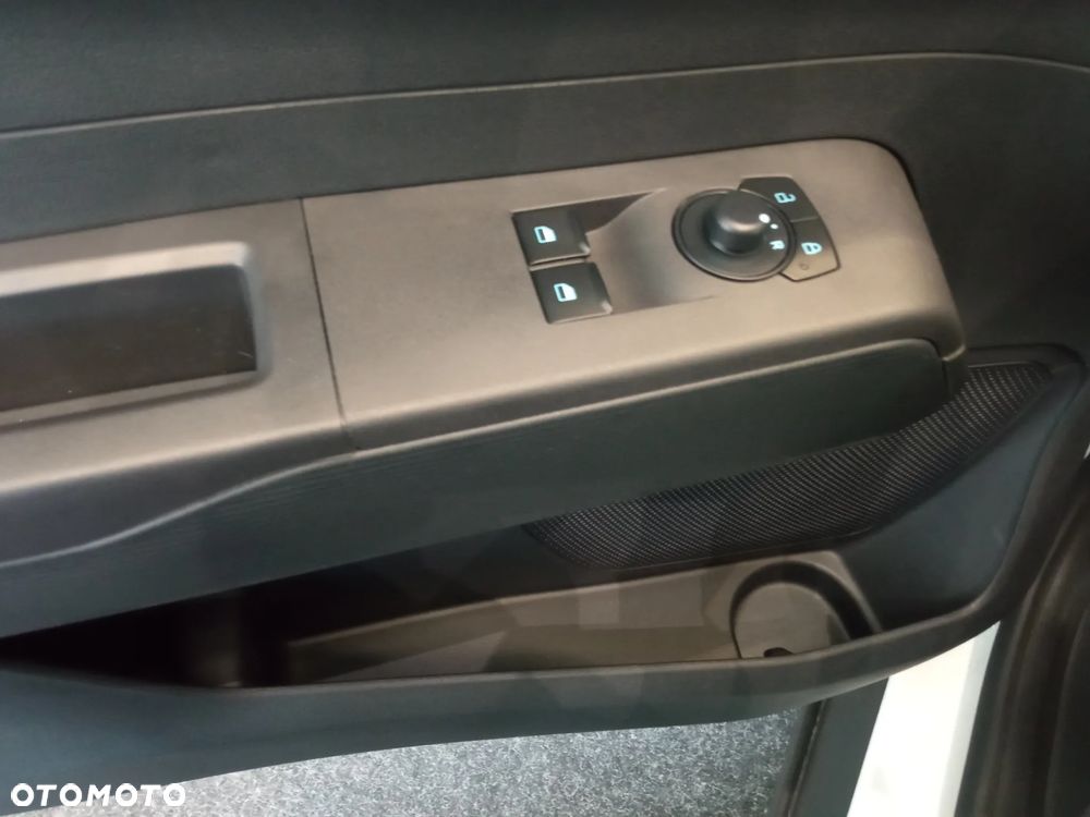 Ford Transit - 8