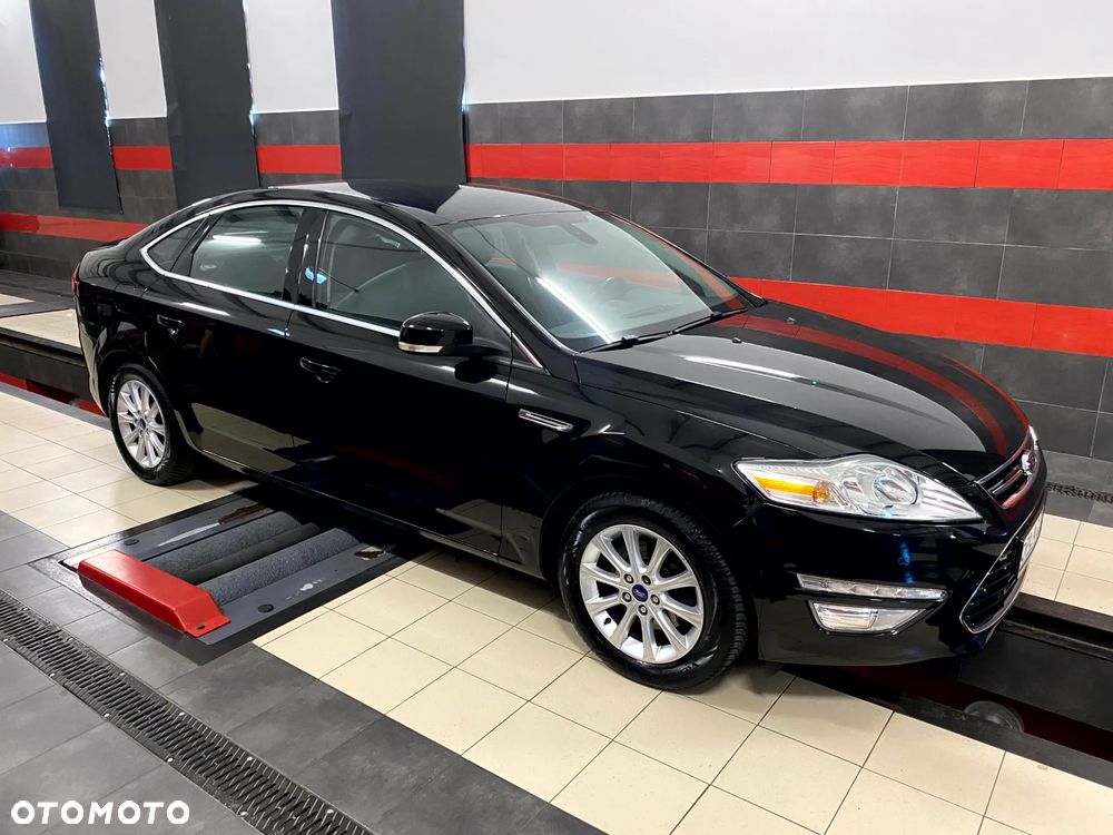 Ford Mondeo 1.6 TDCi Platinium X Plus (Titanium) - 4