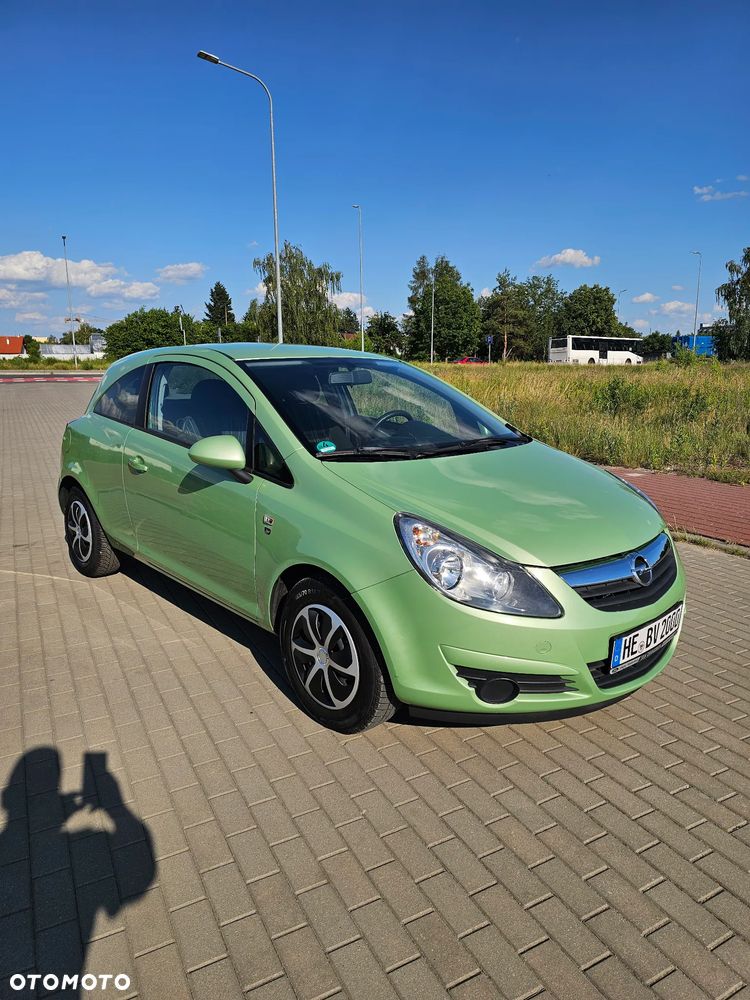 Opel Corsa 1.4 16V Color Edition - 11